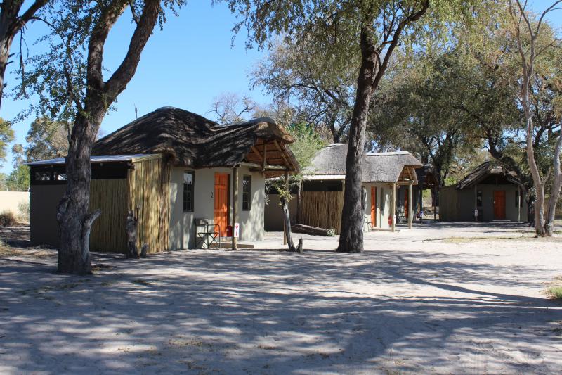 Khwai Guest House, Botswana Kalahari Calling UG